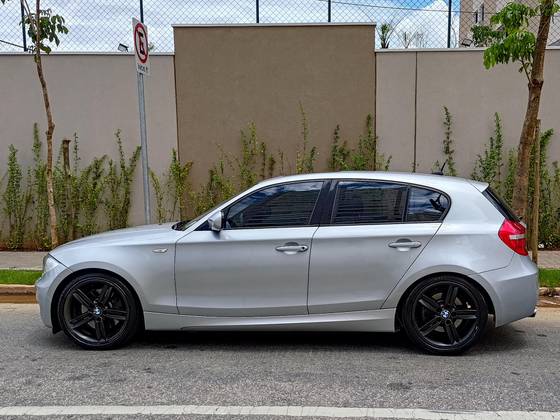 BMW 130i 3.0 SPORT HATCH 24V GASOLINA 4P AUTOMÁTICO